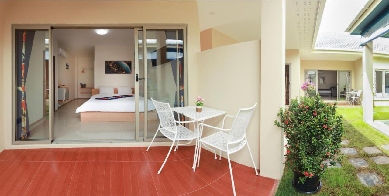 Apartment mit Balkon