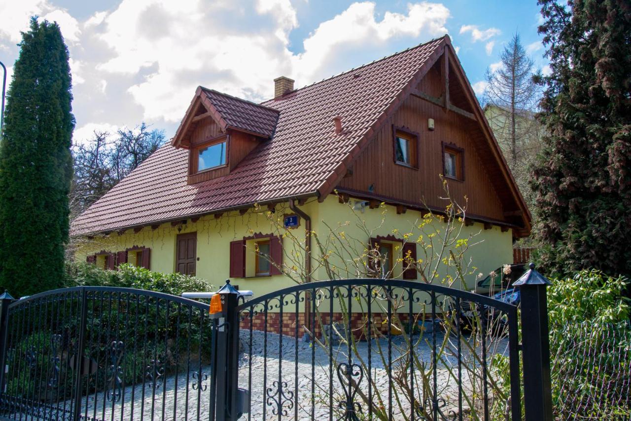 B&B Karpacz - Apartamenty EverySky - Dom Wąska 3 - Bed and Breakfast Karpacz