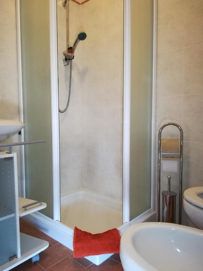 Chambre Double ou Lits Jumeaux avec Salle de Bains Privative