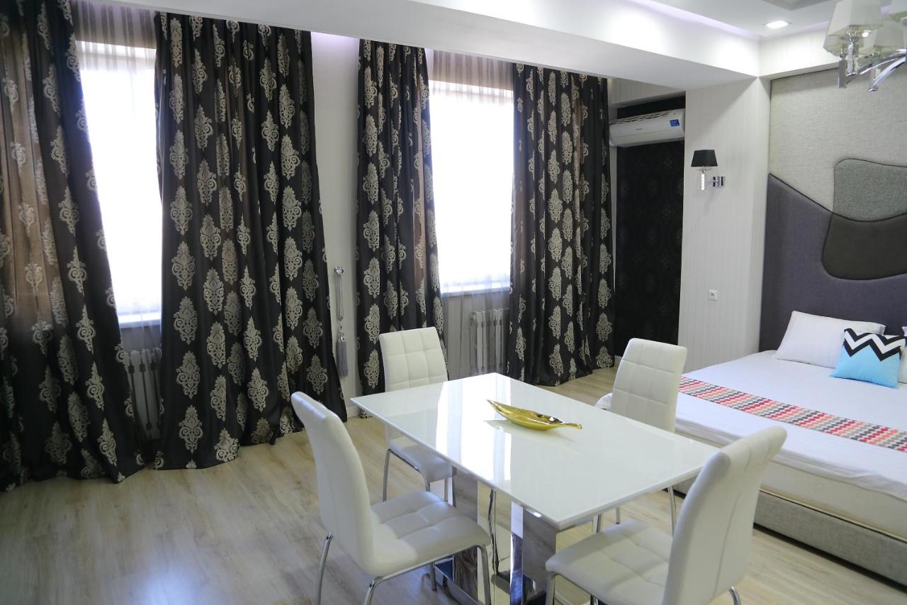 Royal Gold Apartment Bishkek - B&B