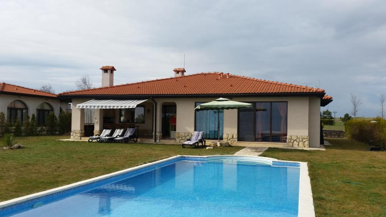 B&B Balchik - Private Villa 102 in BlackSeaRama - Bed and Breakfast Balchik