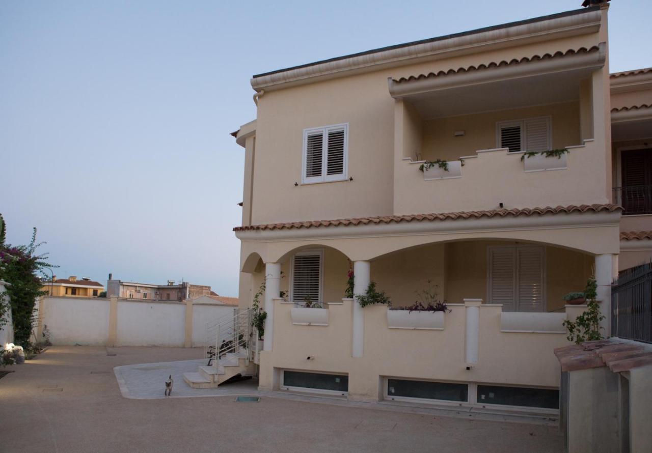 Delizioso appartamento in villino indipendente - B&B Selargius