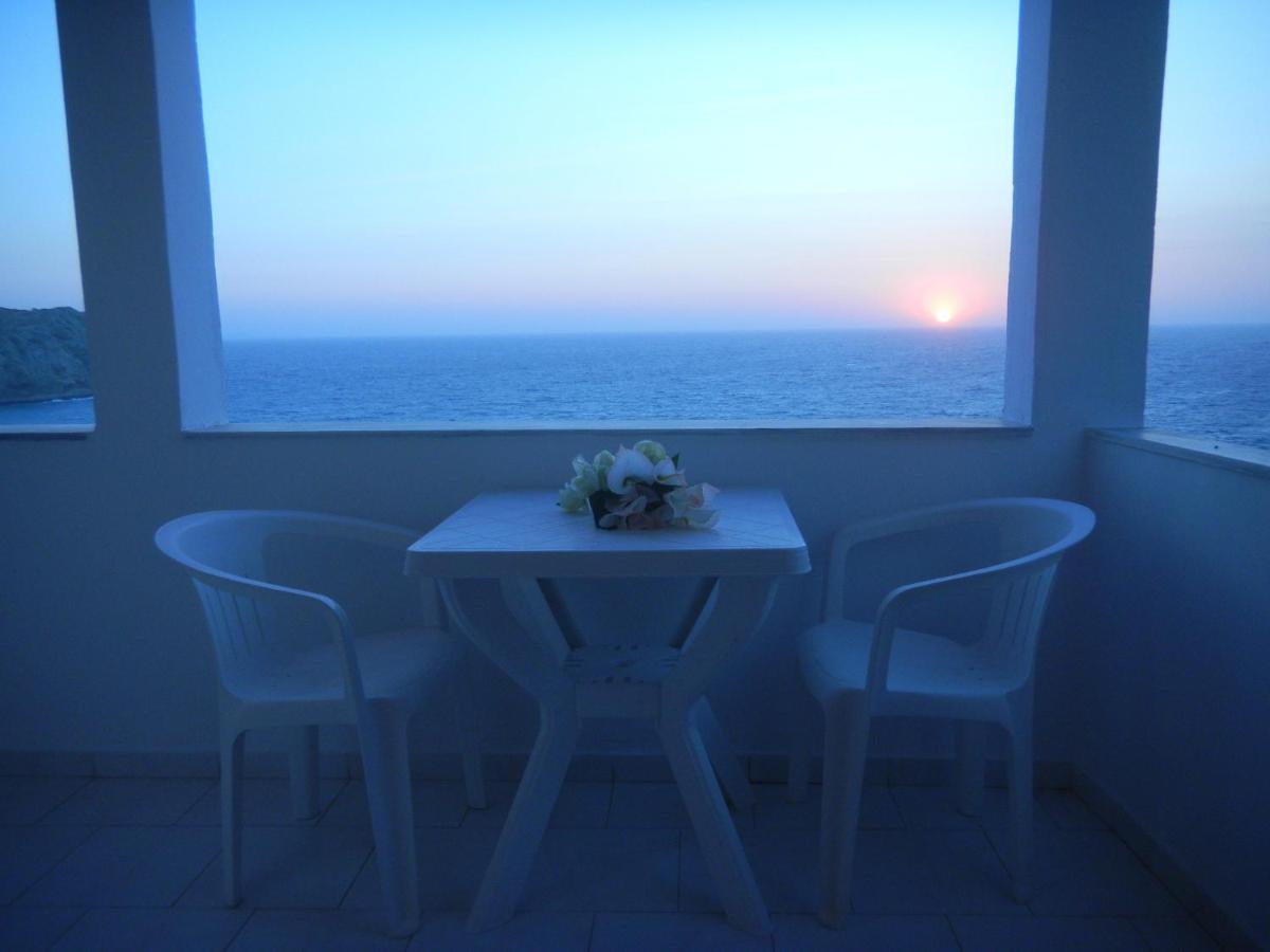 Estudio con vistas al mar (2 adultos)