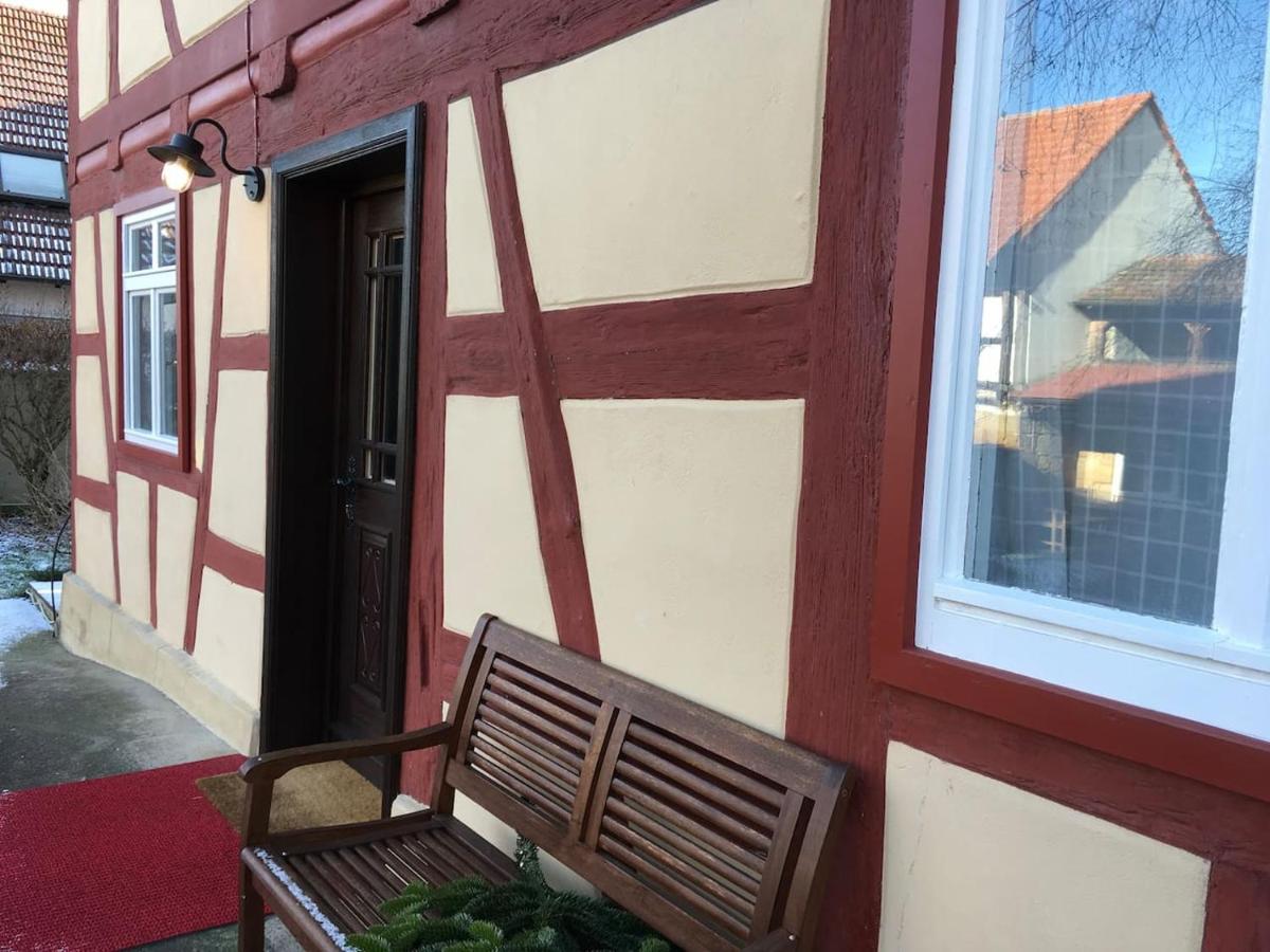 Haselbachstraße 6 - Bed and Breakfast