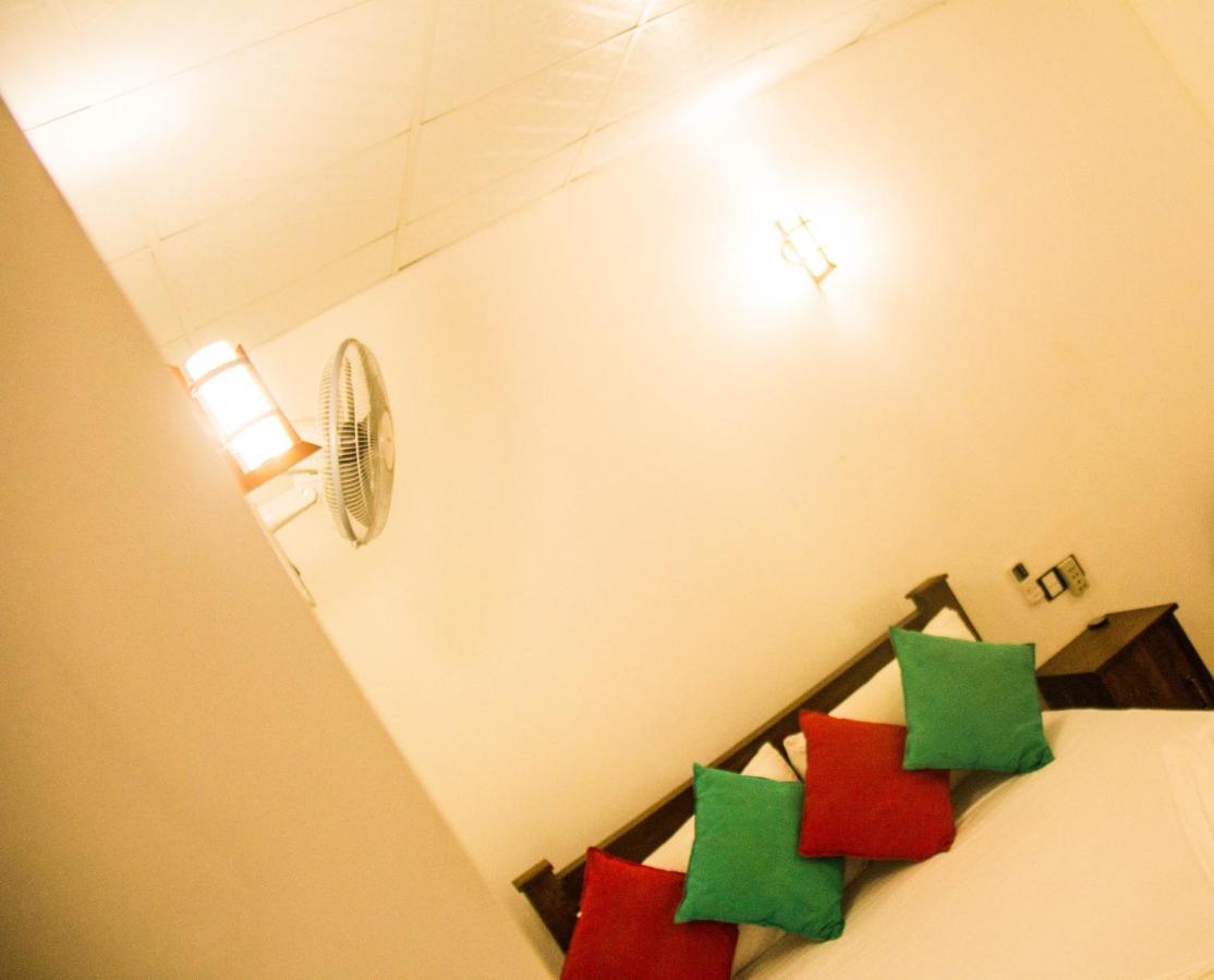 Ama Villa - Habarana - Bed and Breakfast Habarana