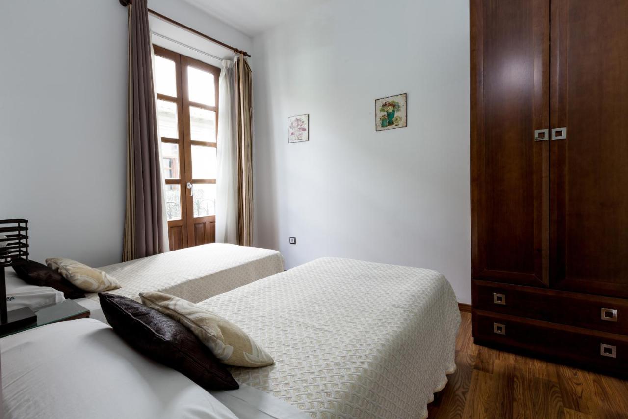 Appartamento con 2 Camere da Letto e Balcone, C/Marques de Falces, 2