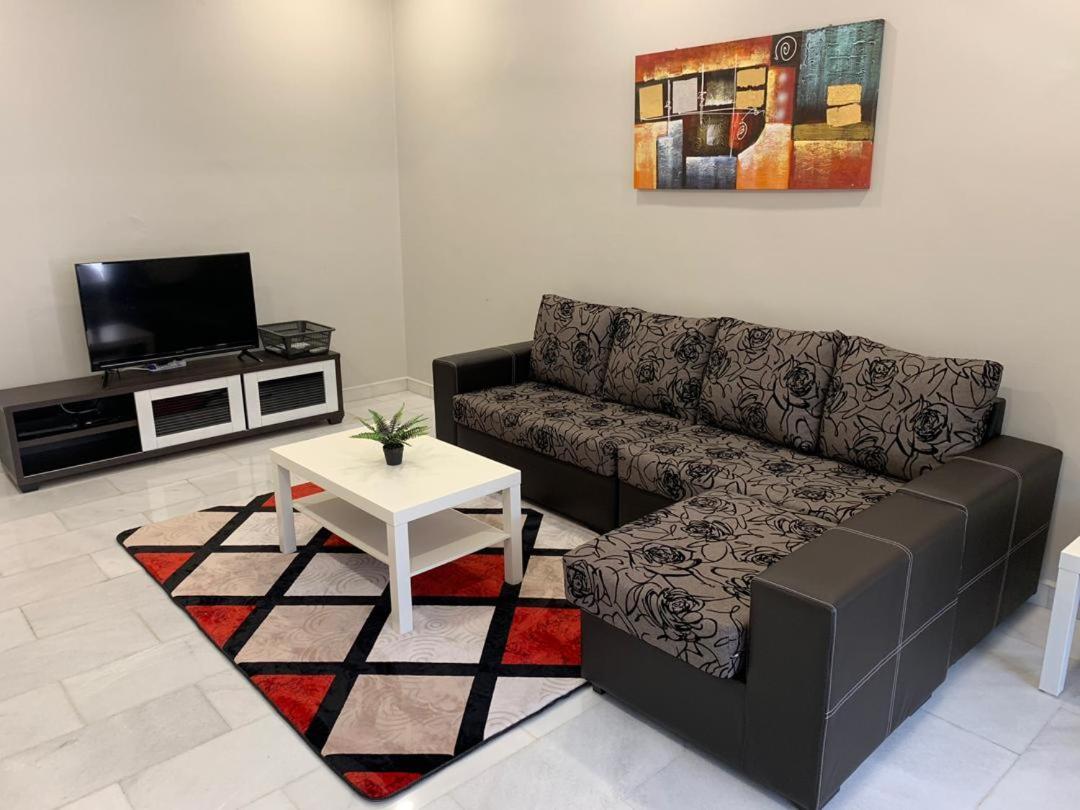 AK Homestay - B&B