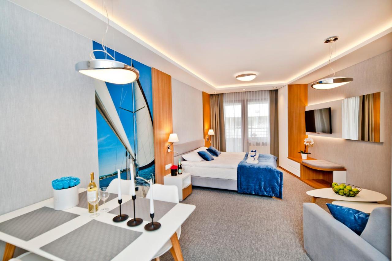 BlueApart Dom Zdrojowy Jastarnia - Bed and Breakfast Jastarnia