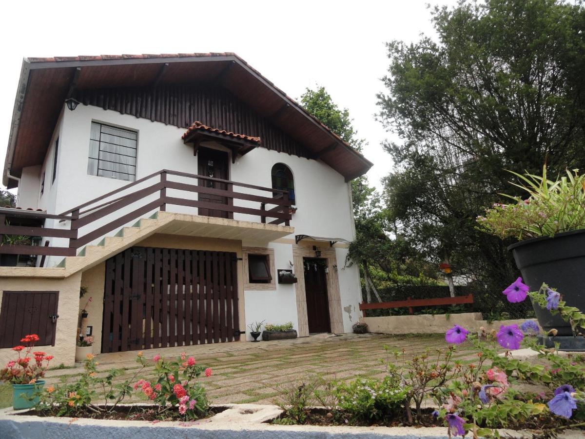 Chalés Recanto Pássaros - B&B Monte Verde