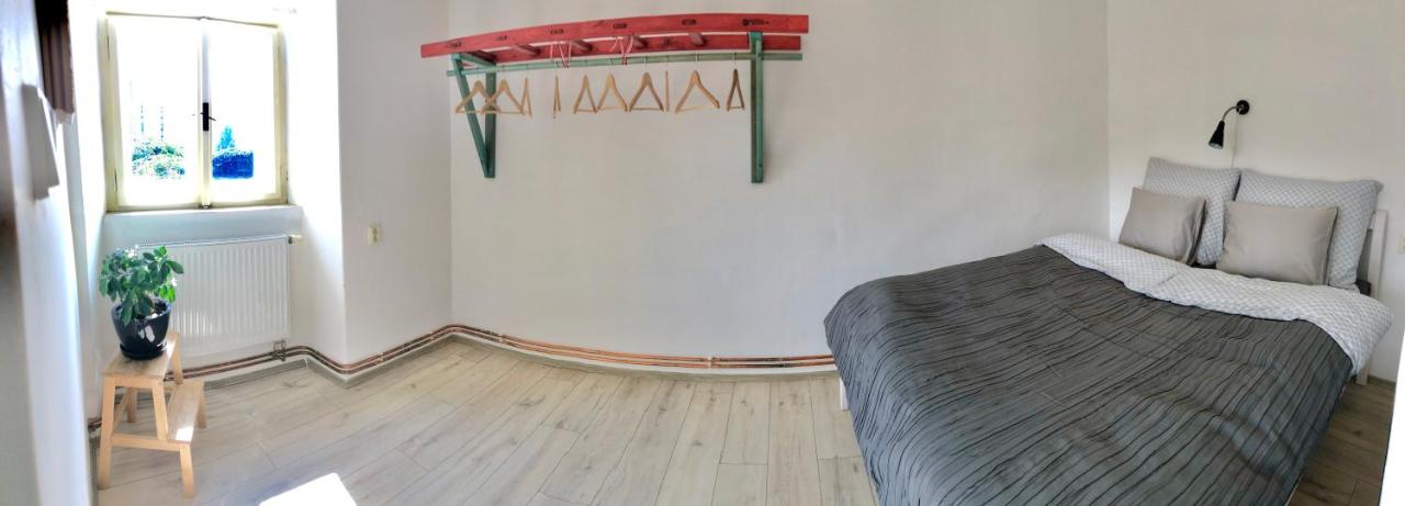 Apartamento con vistas al jardín