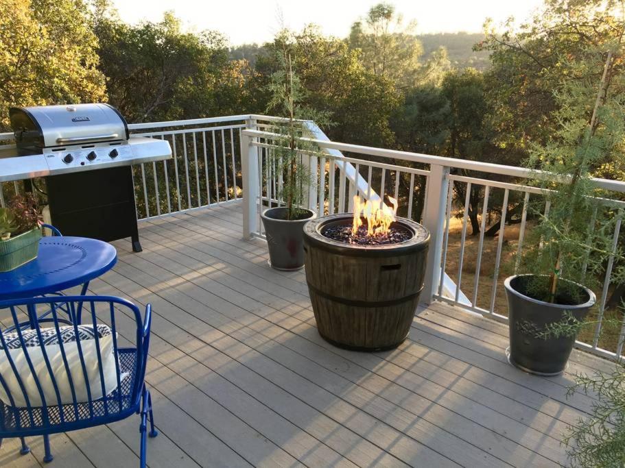 Papillon Cellars - The Loft - B&B Mariposa