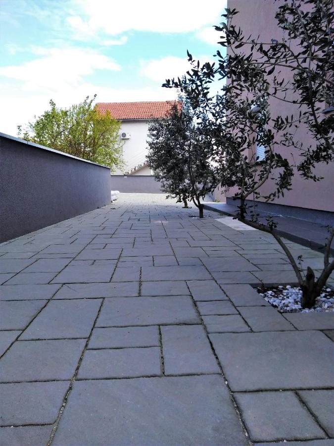 Apartman Luka (Vodice) - Chambres d’hôtes Vodice