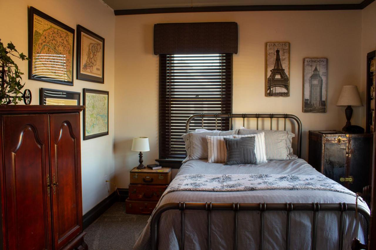 Chambre Lit Queen-Size 