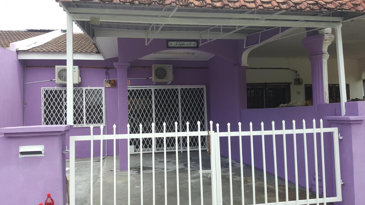 Cottage Muslim Homestay ByWawaSha - Chambres d’hôtes
