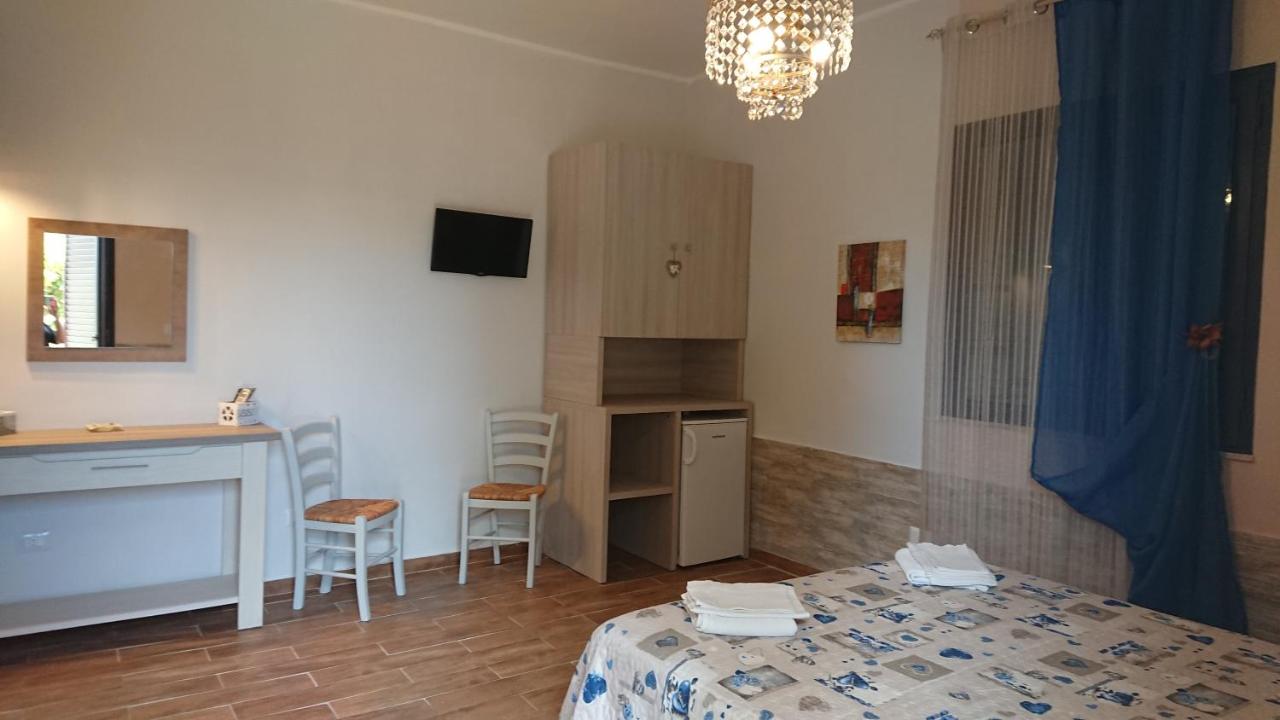 Doppel- oder Zweibettzimmer