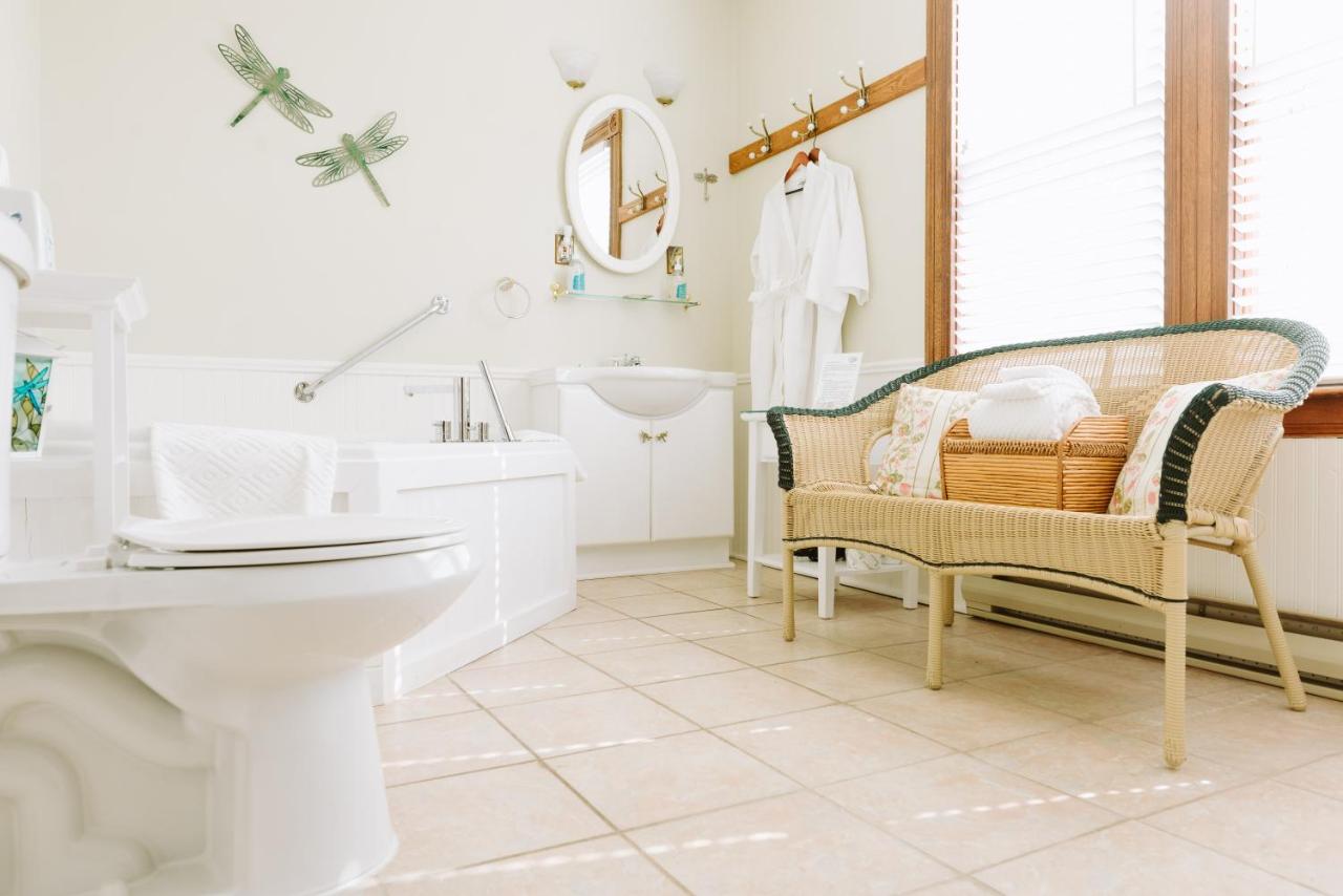 Chambre Lit King-Size avec Baignoire Spa