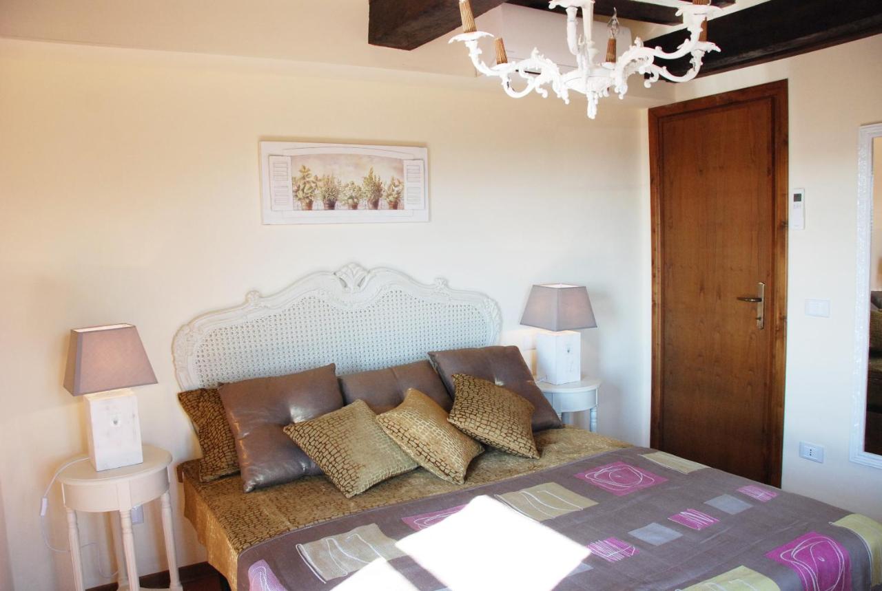 Il Riccio-casale panoramico con piscina in Versilia - Chambres d’hôtes Massarosa