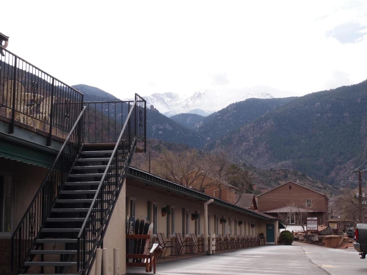 B&B Manitou Springs - Eagle Motel - Bed and Breakfast Manitou Springs