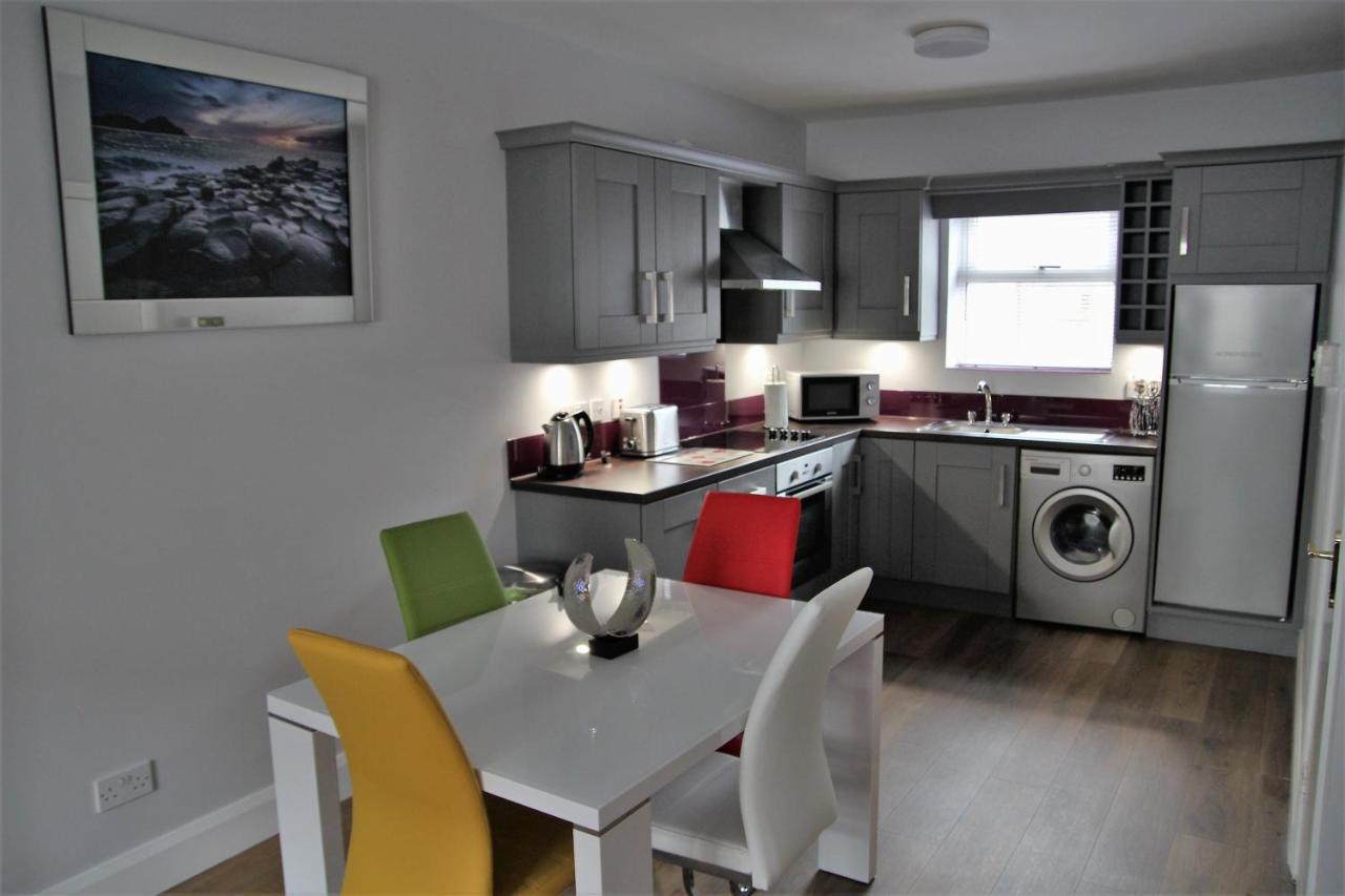 Wild Atlantic Accommodation 65 Burnside - B&B Letterkenny