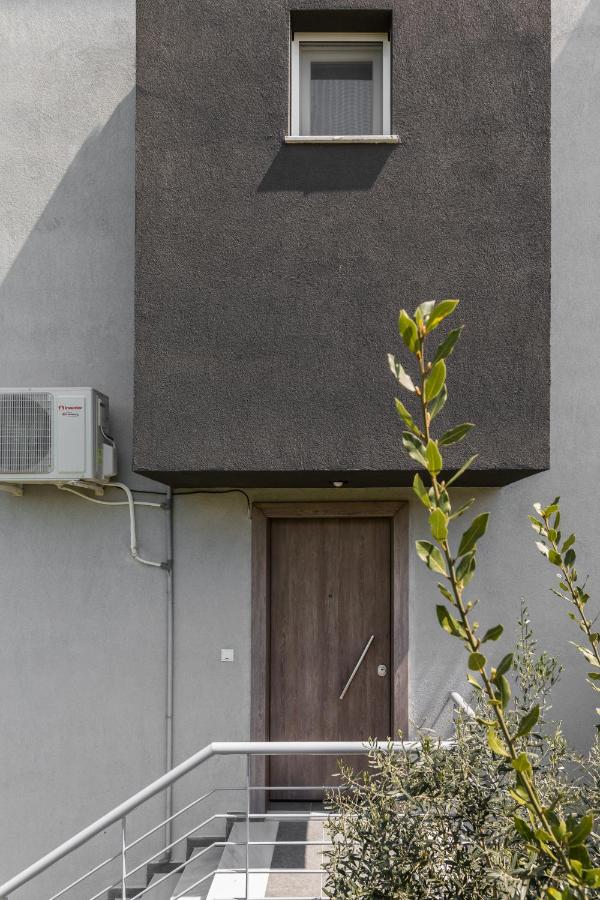 V Luxury Apartments - B&B
