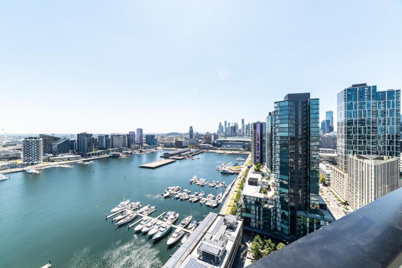 B&B Melbourne - Pars Apartments - Collins Wharf Waterfront, Docklands - Bed and Breakfast Melbourne