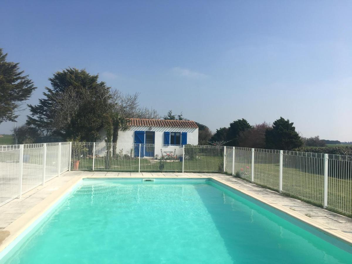 B&B Beauvoir-sur-Mer - Studio avec piscine - Bed and Breakfast Beauvoir-sur-Mer