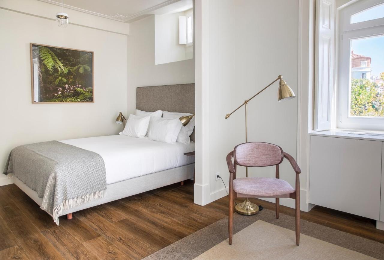 One-Bedroom Deluxe Apartment