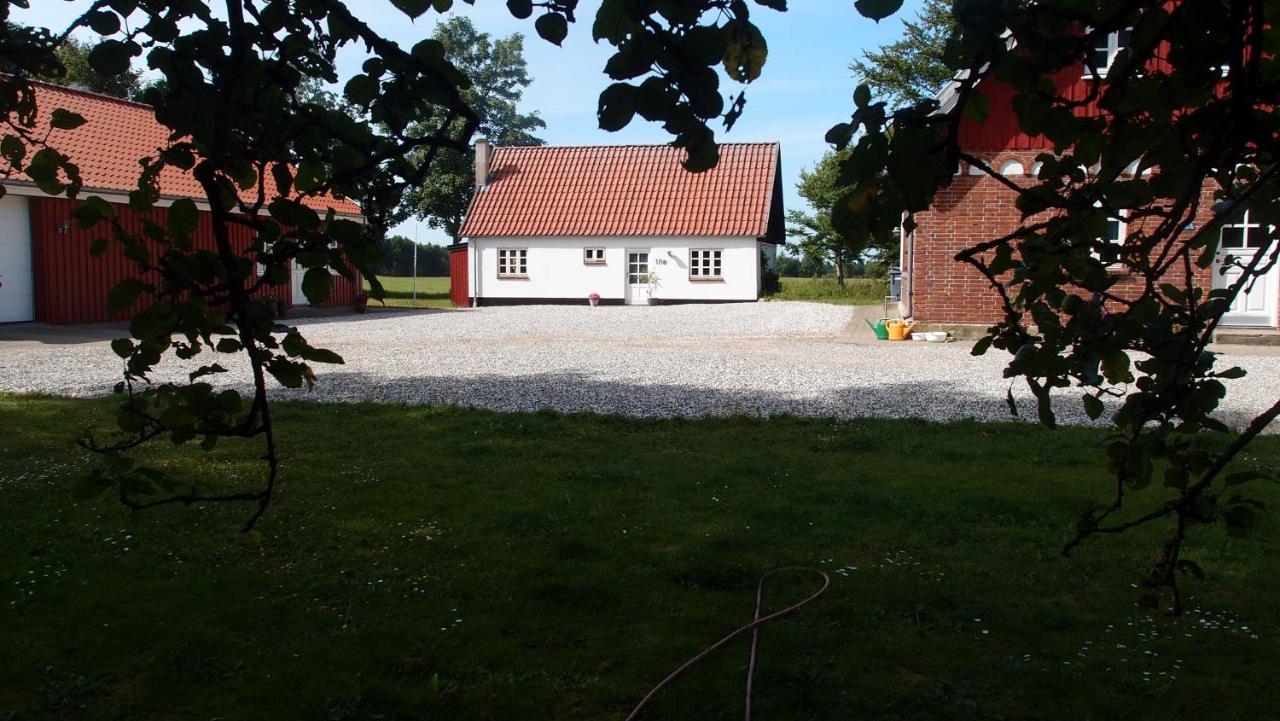 Bjældskovgaard Holiday House - B&B
