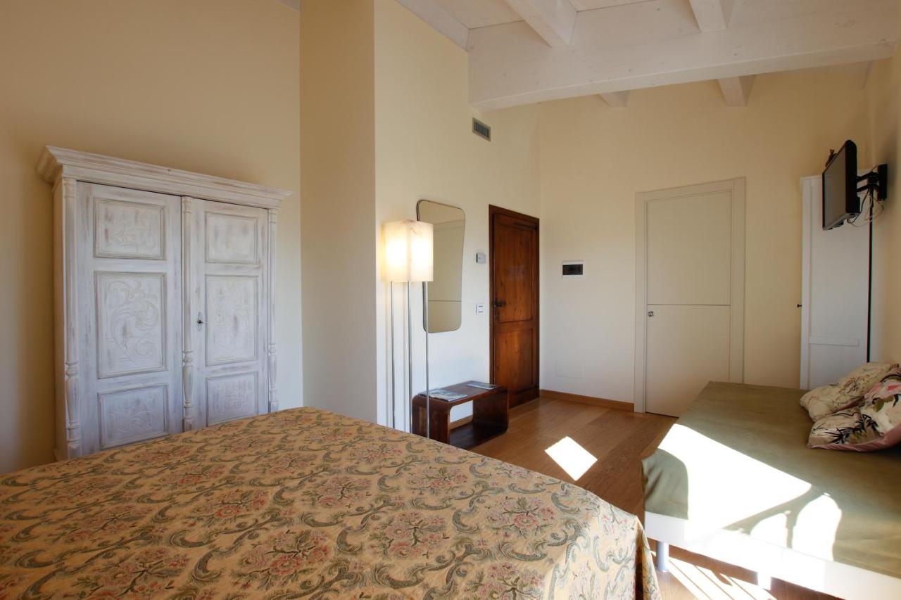 Queen Room with Pool View