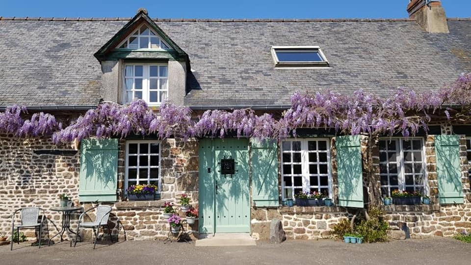 B&B Brecé - Les Gages - Bed and Breakfast Brecé