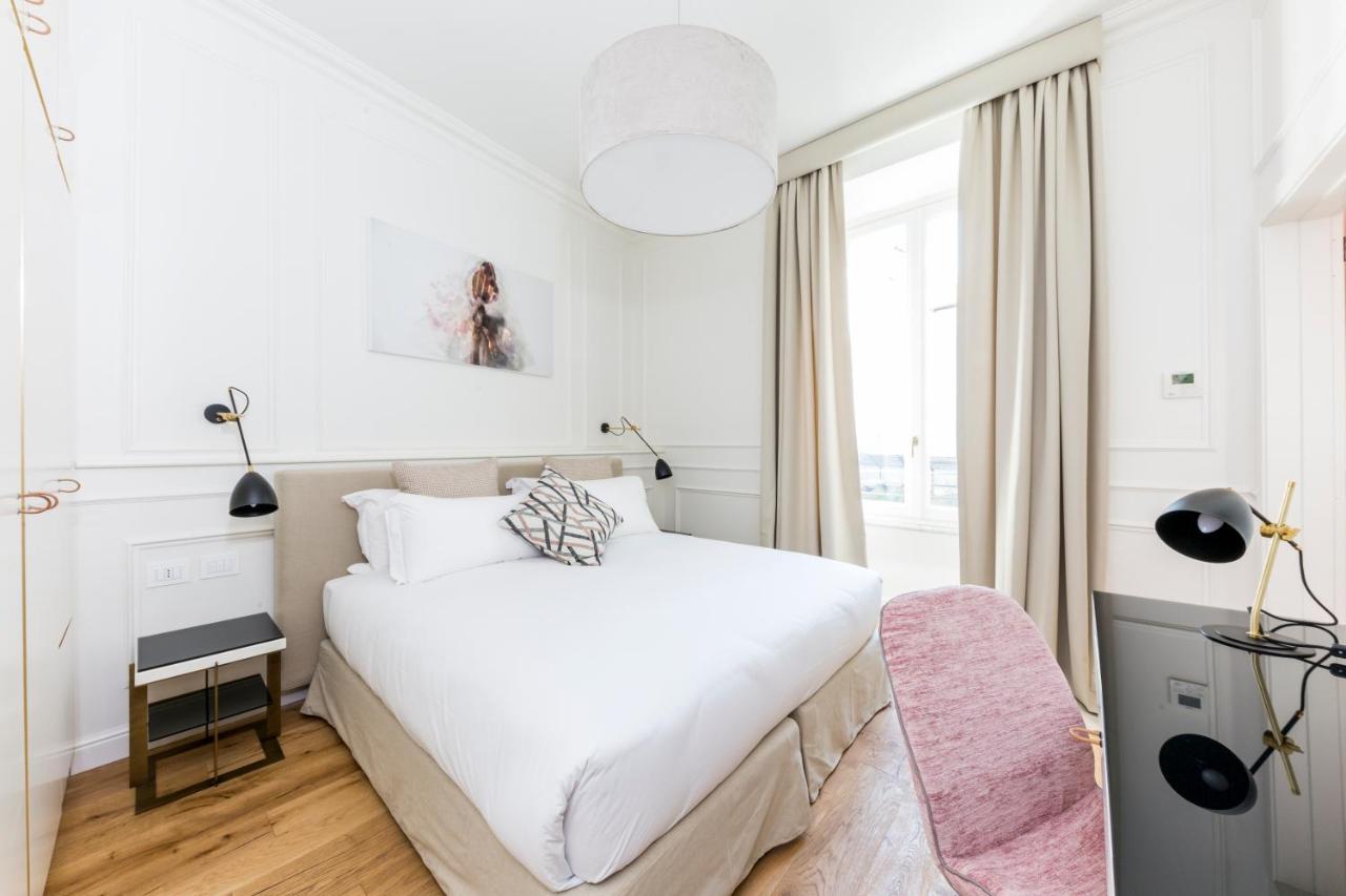 Parisii Luxury Relais Rome-Fontana di Trevi - Bed and Breakfast Rome