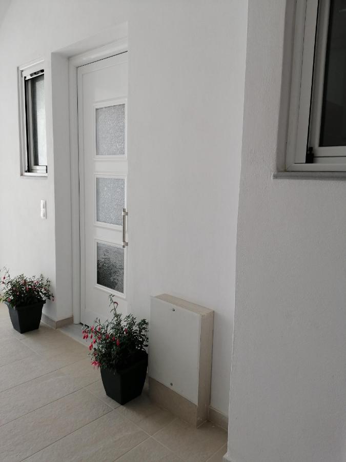 Deluxe One-Bedroom Apartment - Ground Floor