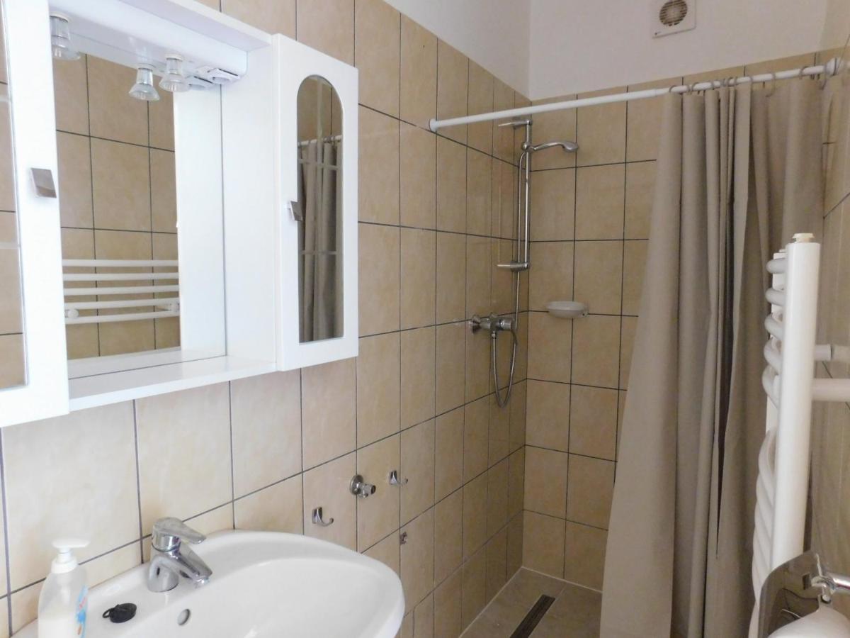 Appartamento con 2 Camere da Letto