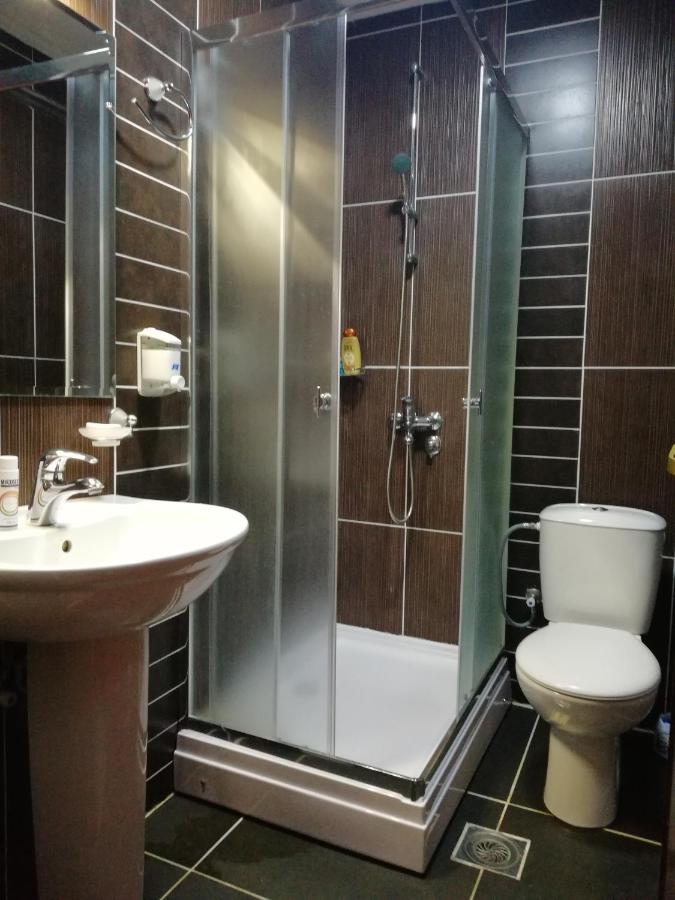 Estudio con balcón