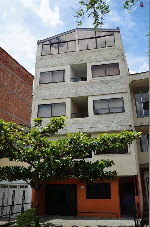 Habita Estudios Laureles - B&B