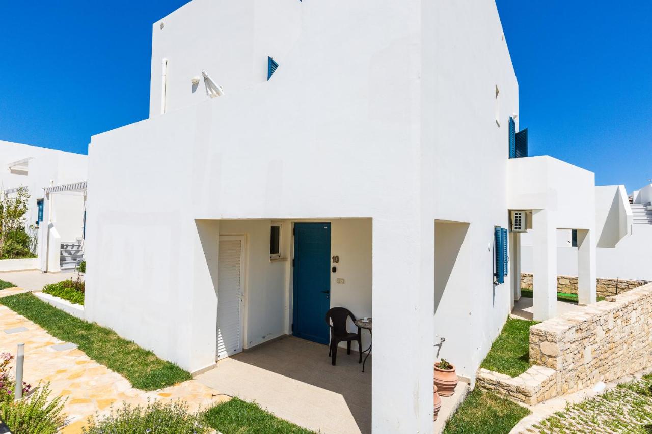 Three-Bedroom House - TSV 10