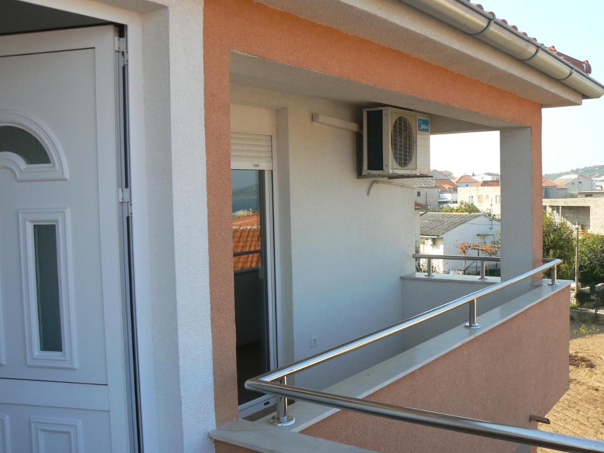 Appartamento con 1 Camera da Letto e Vista Mare (2 Adulti + 1 Bambino)