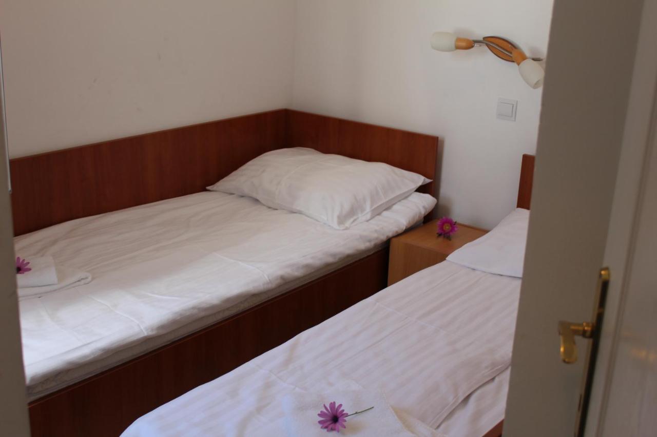 Appartamento con 2 Camere da Letto