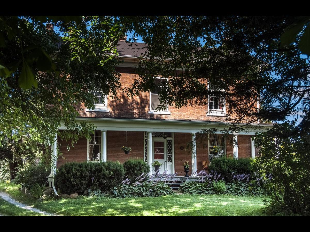 B&B Simcoe - Culverdene House - Bed and Breakfast Simcoe