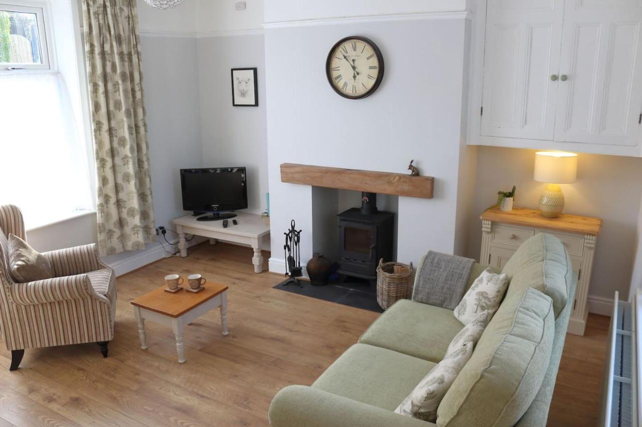 B&B Barnoldswick - Pickles Cottage - Bed and Breakfast Barnoldswick