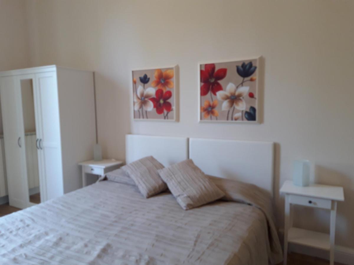 Camera Matrimoniale con Letto Supplementare
