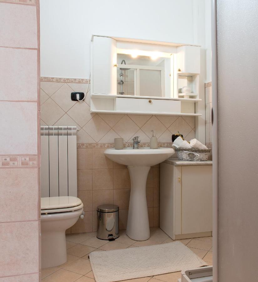 Double or Twin Room with Bathroom