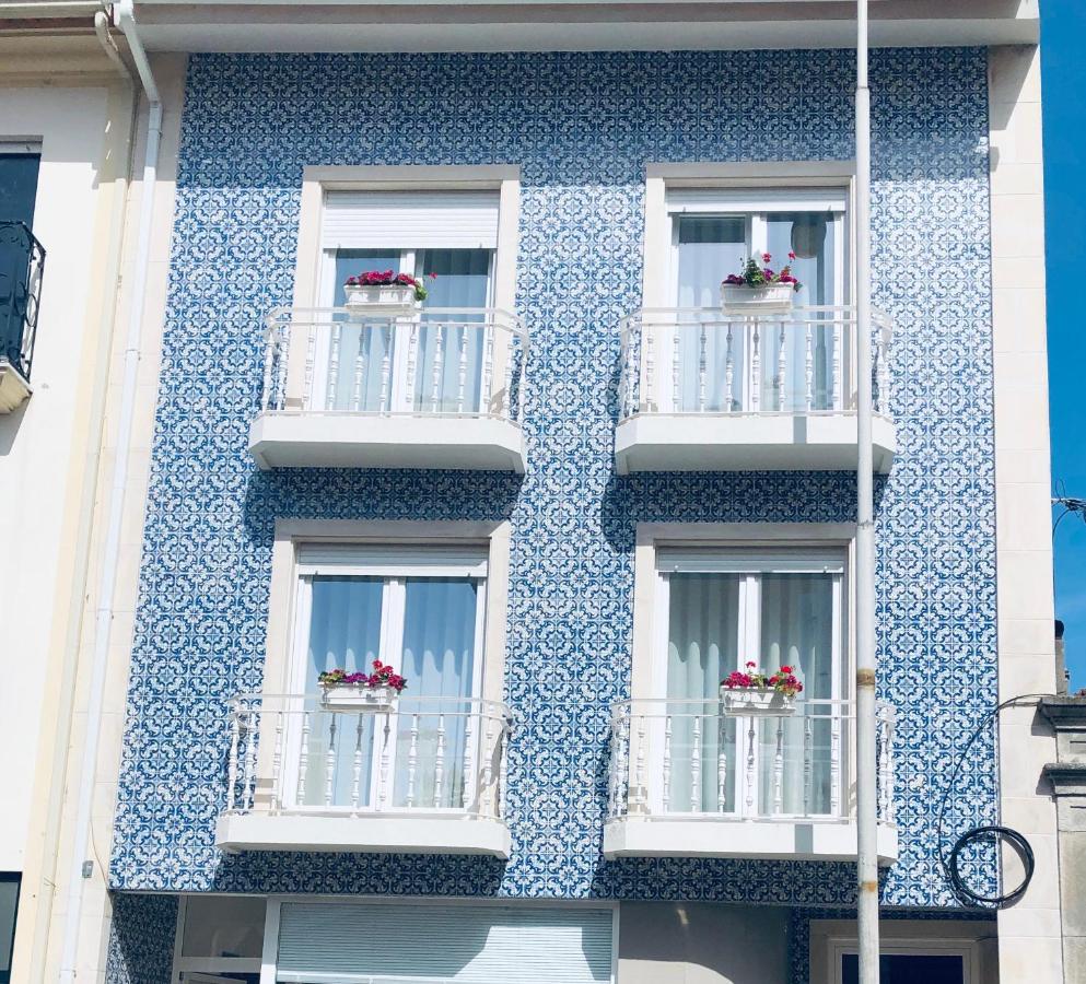 Central Tiled Apartment - B&B