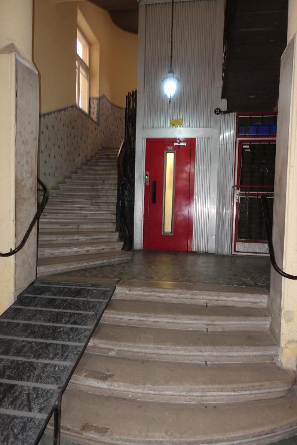 Frank & Fang Apartments MK7 - Ferienwohnung Budapest
