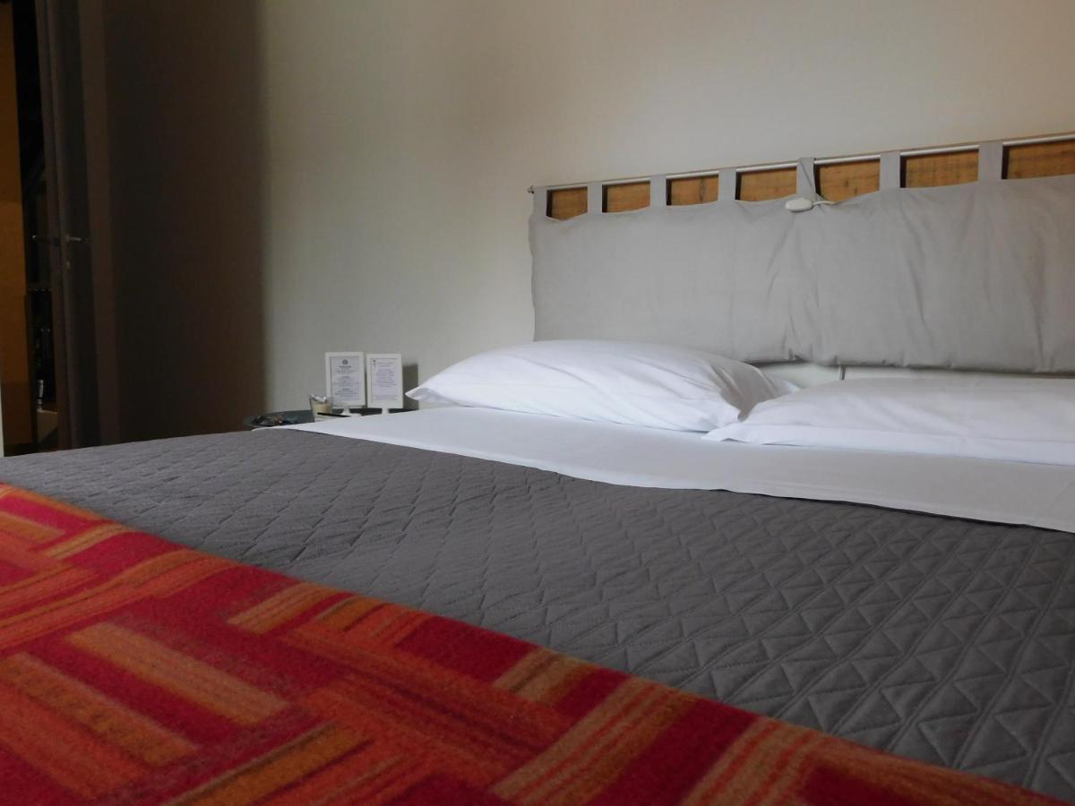 Double or Twin Room with Private Bathroom