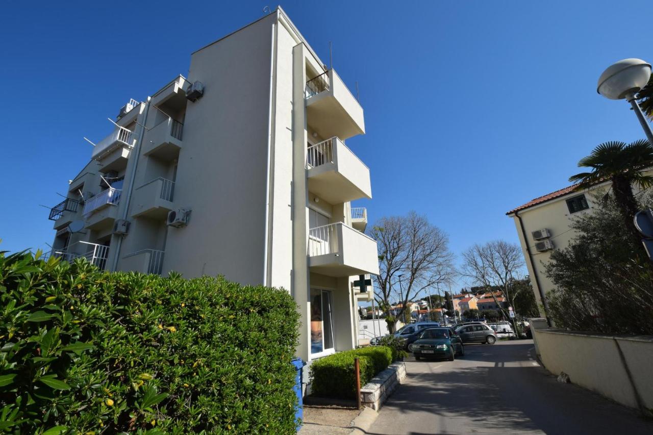 Apartment Jela - Chambres d’hôtes