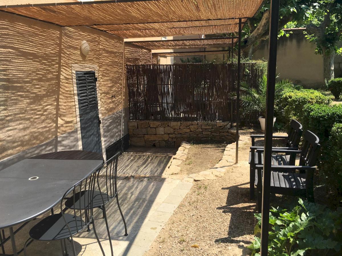 Apartment mit 2 Schlafzimmern und Terrasse