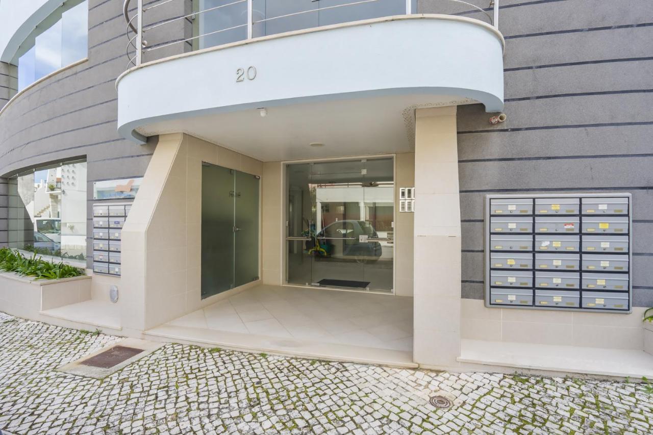 Sesimbra Prime Apartment by be@home - B&B