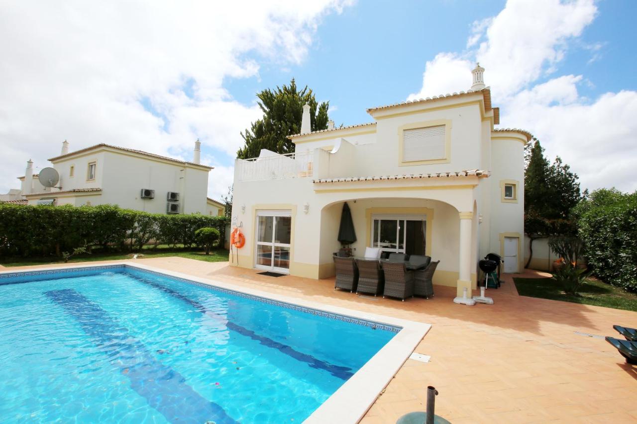 B&B Portimao - Villa Oasis - Bed and Breakfast Portimao