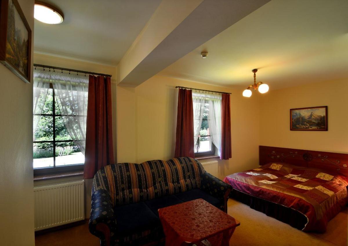 Habitación Triple económica